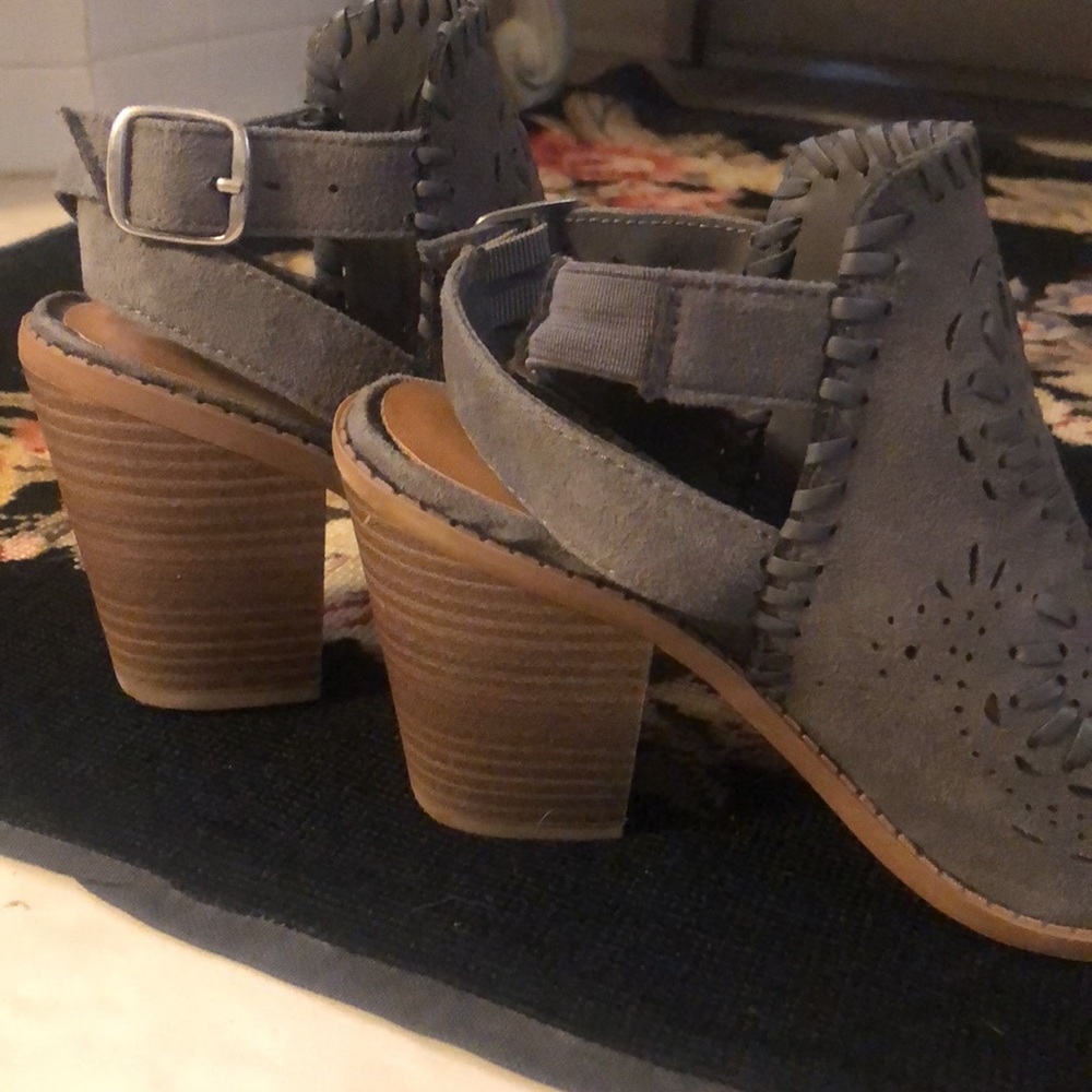 Booties - Picture 5 of 8